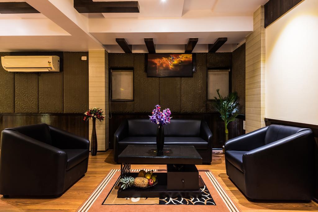 Hotel Peace Park Panvel Εξωτερικό φωτογραφία